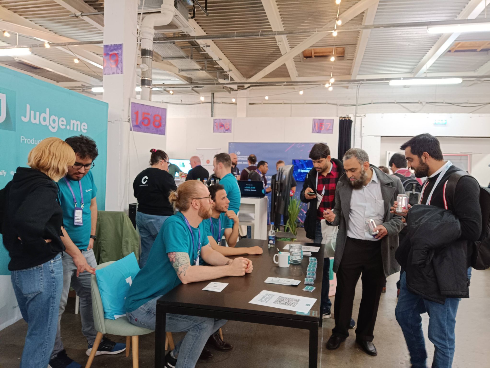 No alternative text description for this image